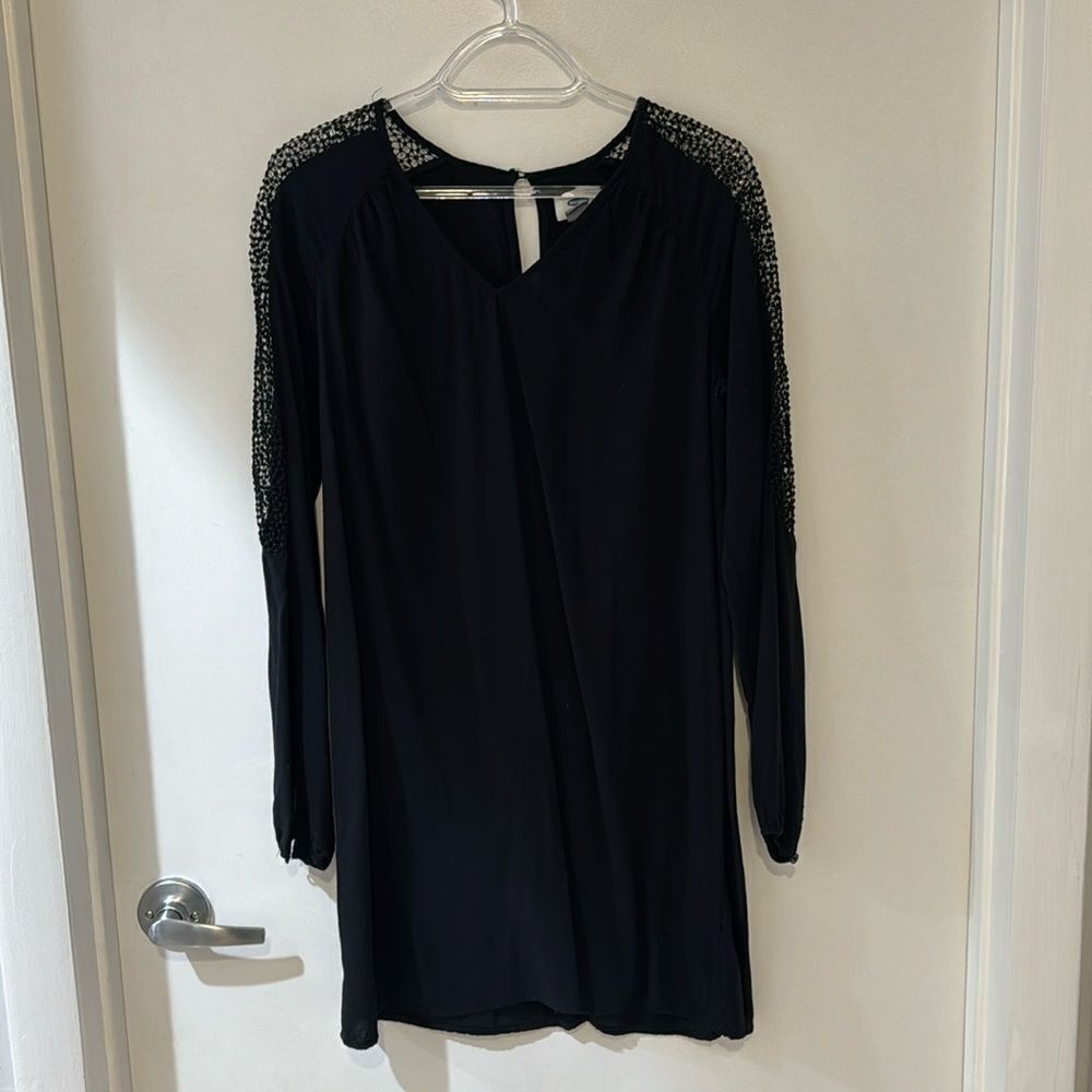 OLD NAVY black crochet lace sleeve  shoulder boho cutout dress coverup small